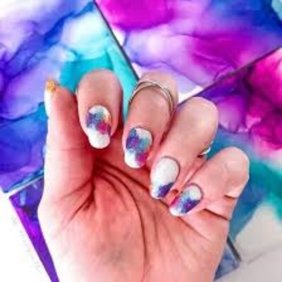 Color Street Nail Polish Strips-Retired Bundle-Paint The Town & Strobe Lights - Picture 3 of 5